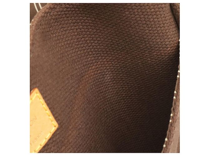 Borsa a tracolla Louis Vuitton Antigua Line Busas PM Marrone - vista 8