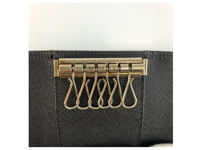 Louis Vuitton Epi 6-Key Key Holder Black - view 5