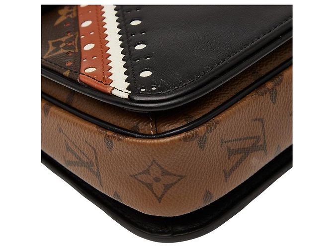 Louis Vuitton Pochette Metis MM Monogram Reverse Multicor - vista 4