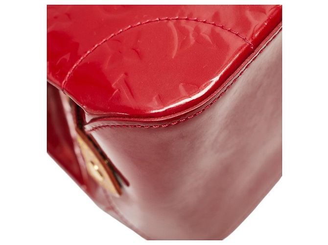 Borsa a tracolla Louis Vuitton Vernis Rosewood Avenue Rosso - vista 7