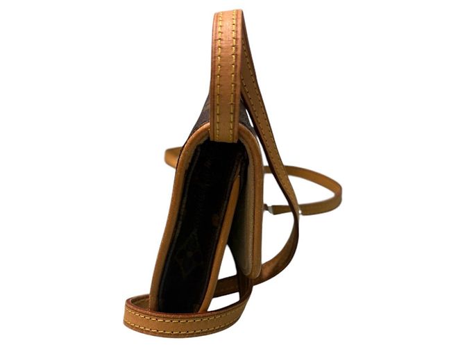 Louis Vuitton Monogram Pochette Twin PM Brown - view 4