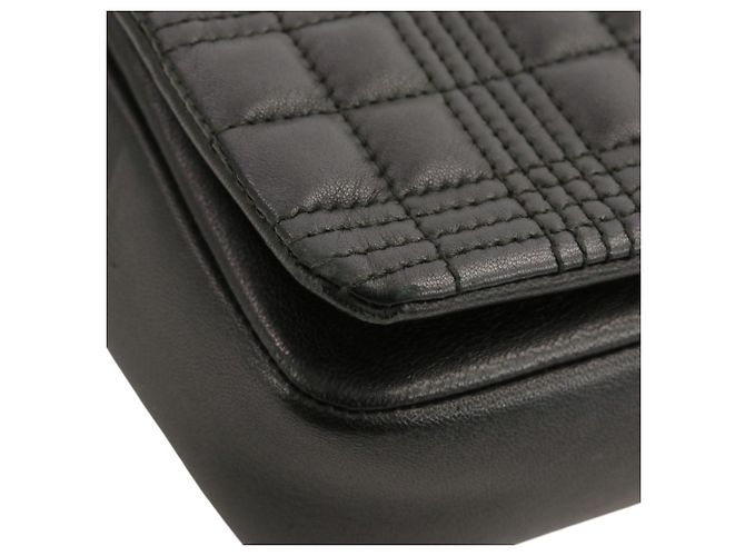 BURBERRY Laura Small Bicolor gesteppte Schultertasche mit Kette Schwarz Weiß - Ansicht 17