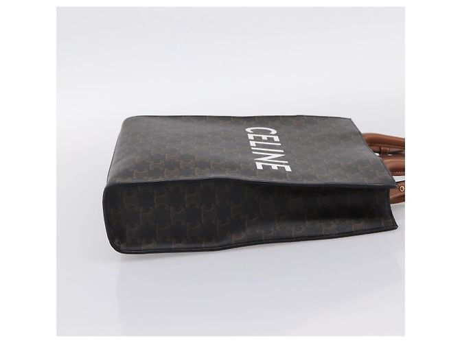Céline Celine Vertical Cabas Triomphe Coated Canvas Medium Marrone - vista 4