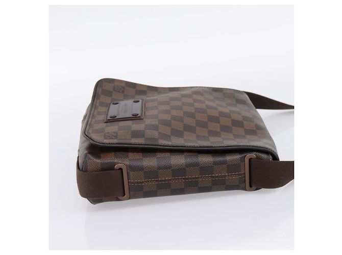 Louis Vuitton Brooklyn Damier Ebene PM Marron - vue 4