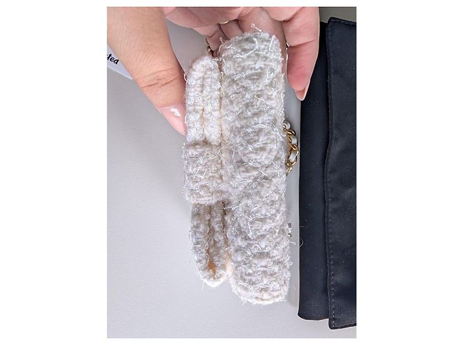 Chanel Tweed Mini Bag Weiß mit Kette - Ansicht 4
