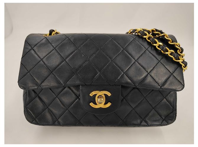 Chanel Shoulder Suede Patchwork Medium Negro - vista 3