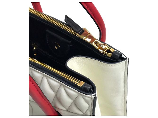 Borsa Miu Miu Matelassé in pelle rossa e bianca Bianco Rosso - vista 8