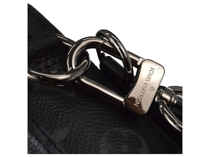 Louis Vuitton Trio Messenger Reverse Monogram Eclipse Canvas Schwarz - Ansicht 7