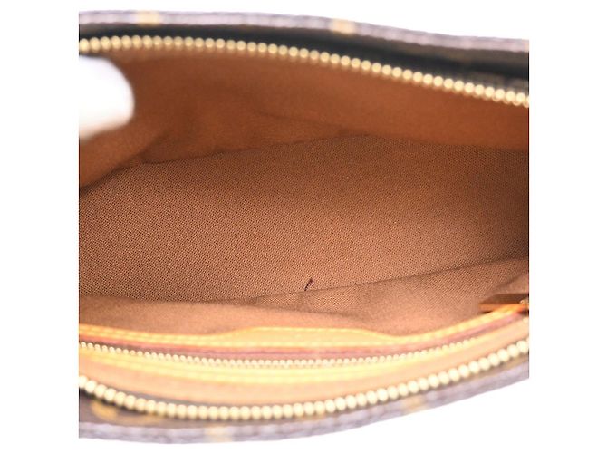 Louis Vuitton Trotteur Monogram Canvas Marron - vue 3