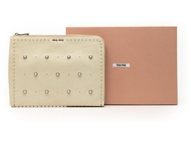 Pouch con borchie Miu Miu Bianco Crudo - vista 6