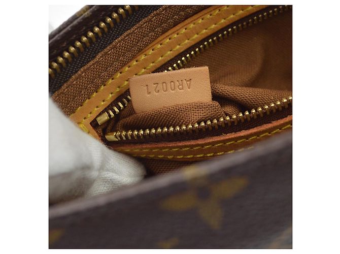 Louis Vuitton Trotteur Monogram Canvas Marrone - vista 5