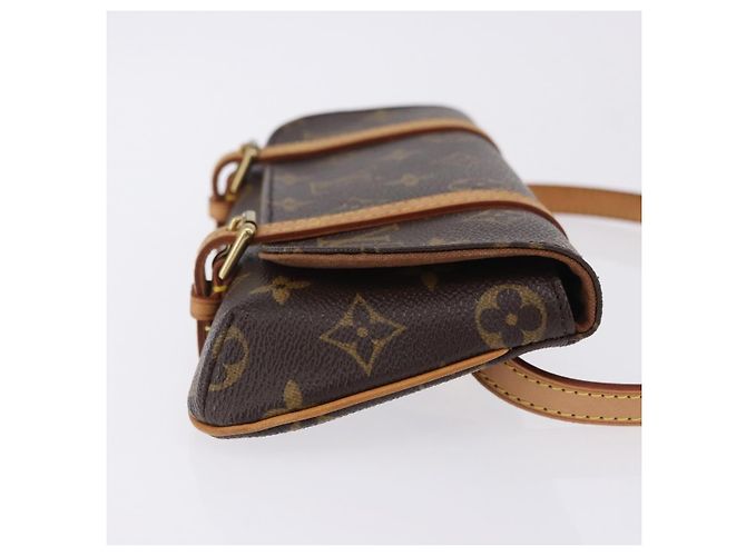 Louis Vuitton Marelle Waist Monogram Canvas Marrone - vista 3