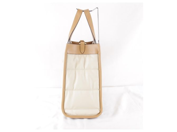 Saco Tote 2-Way Matelassé COACH Bege - vista 3