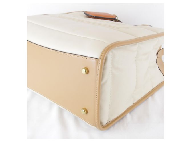 Saco Tote 2-Way Matelassé COACH Bege - vista 5