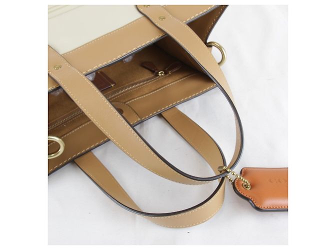 Saco Tote 2-Way Matelassé COACH Bege - vista 7
