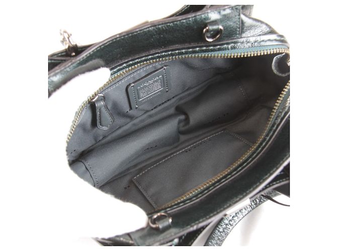 Coach 2-Way Schultertasche aus grünem Leder - Ansicht 12