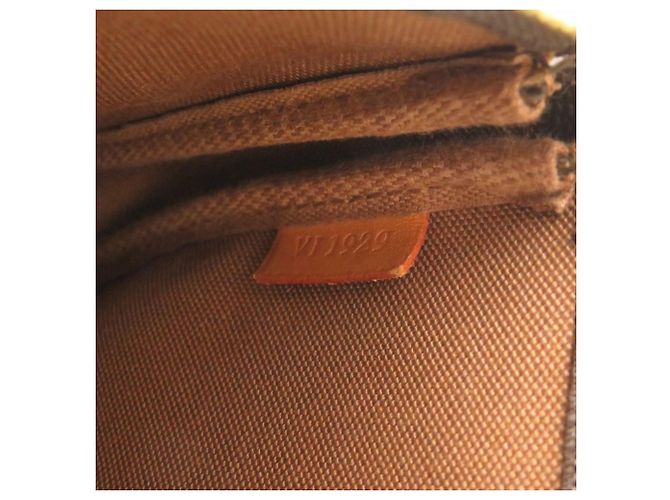Louis Vuitton Pochette Accessoires Monogram Handbag Braun Monogramm - Ansicht 10