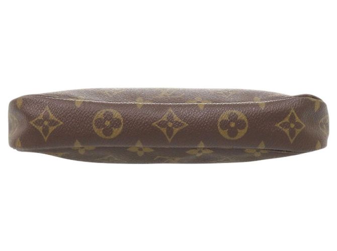Louis Vuitton Pochette Accessoires Monogram Handbag Braun Monogramm - Ansicht 3