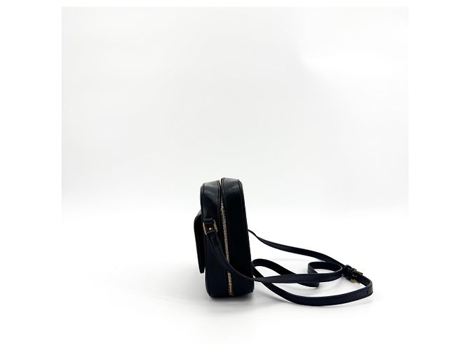 Autre Marque Saint Laurent Vicky Camera Vertical Quilted Leather Medium Negro - vista 4