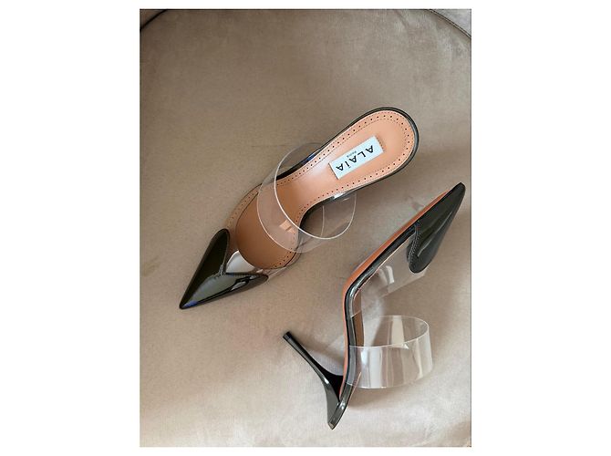 Sandali Alaïa in PVC e pelle verniciata Bianco Marrone scuro - vista 2
