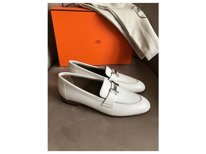 Hermès Weiße Leder-Loafer - Ansicht 13