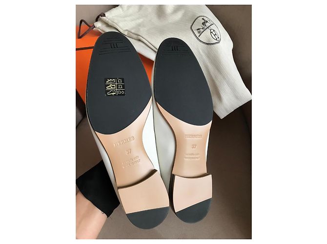 Hermès Weiße Leder-Loafer - Ansicht 4
