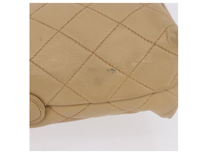 Borsa a tracolla CHANEL Matelasse in pelle d'agnello beige con CC dorato Auth 200437A D'oro - vista 4
