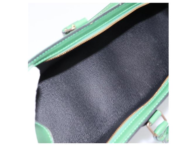 LOUIS VUITTON Epi Sac Triangle Hand Bag Green M52094 LV Auth 197179 Verde - vista 10