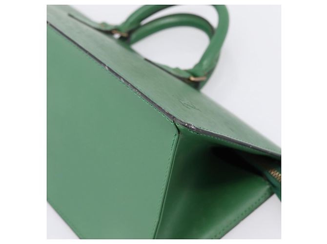 LOUIS VUITTON Epi Sac Triangle Hand Bag Green M52094 LV Auth 197179 Verde - vista 9