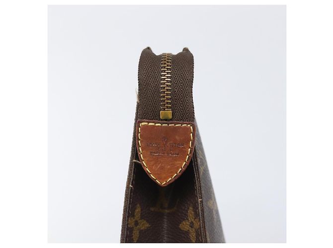 LOUIS VUITTON Monogram Poche Toilette 26 Pouch M47542 LV Auth 201224 Monogramma - vista 9