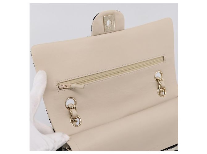 Borsa CHANEL Chain Matelasse 25 in jersey di cotone Nero Bianco gold CC Auth 202910SM D'oro - vista 20