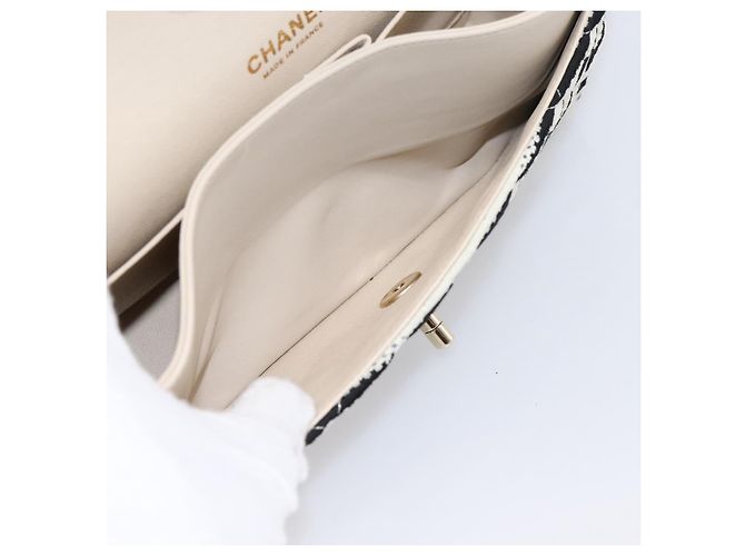 Borsa CHANEL Chain Matelasse 25 in jersey di cotone Nero Bianco gold CC Auth 202910SM D'oro - vista 25