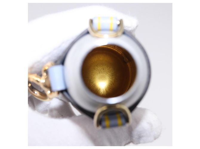 FENDI Dispenser Holder Pouch Leder Hellblau Gold Auth 202153M Golden - Ansicht 9