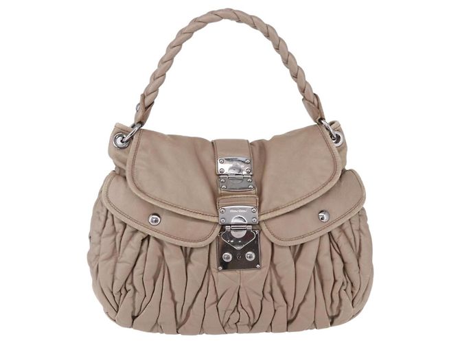 Bolsa Miu Miu Matelassé Bege Silver Auth 199449 Prata - vista 13