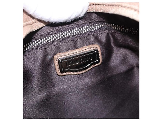 Bolsa Miu Miu Matelassé Bege Silver Auth 199449 Prata - vista 26