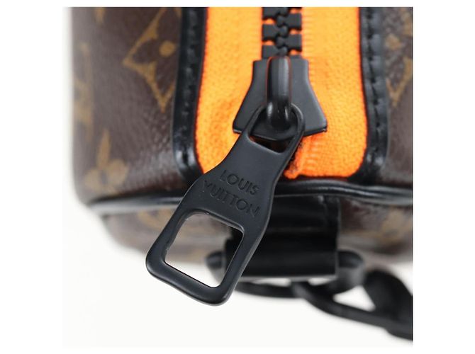 LOUIS VUITTON Monkey Puppet KeepallXS Boston Bag M80118 LV Auth 203309SM Monogramma - vista 26