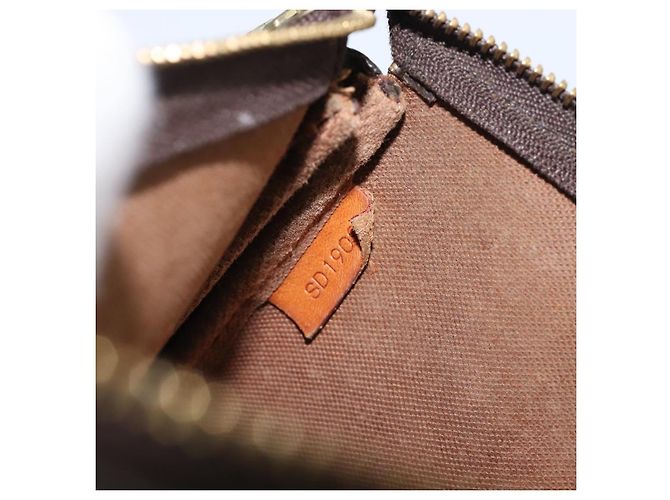 LOUIS VUITTON Monogram Pochette Accessoires Pouch M51980 LV Auth BA15721 - view 12