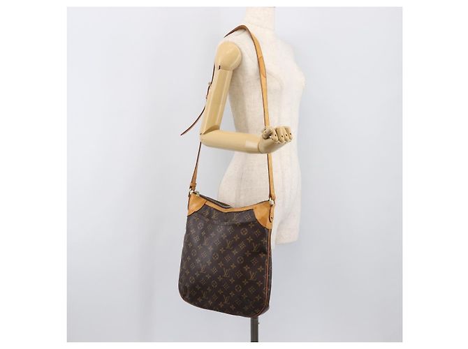 Sac à bandoulière LOUIS VUITTON Monogram Odeon PM M56390 LV Auth ka6155 Monogramme - vue 25