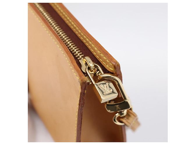LOUIS VUITTON Nomad Kava Amble PM Pouch Beige LV Auth 201182A - vista 10