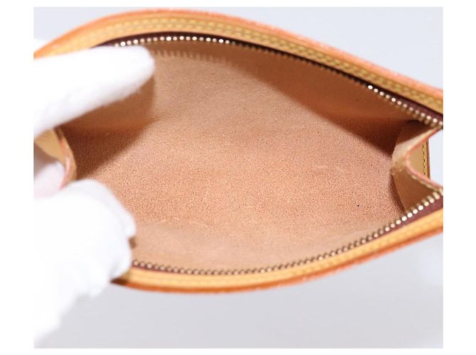 LOUIS VUITTON Nomad Kava Amble PM Pouch Beige LV Auth 201182A - vista 11
