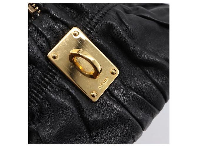 Bolsa de mão PRADA em couro preto e ouro Auth am12603SAM Dourado - vista 18