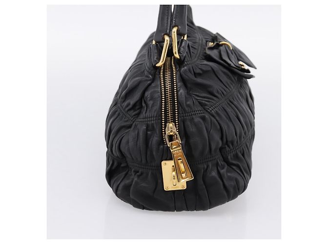 Bolsa de mão PRADA em couro preto e ouro Auth am12603SAM Dourado - vista 3
