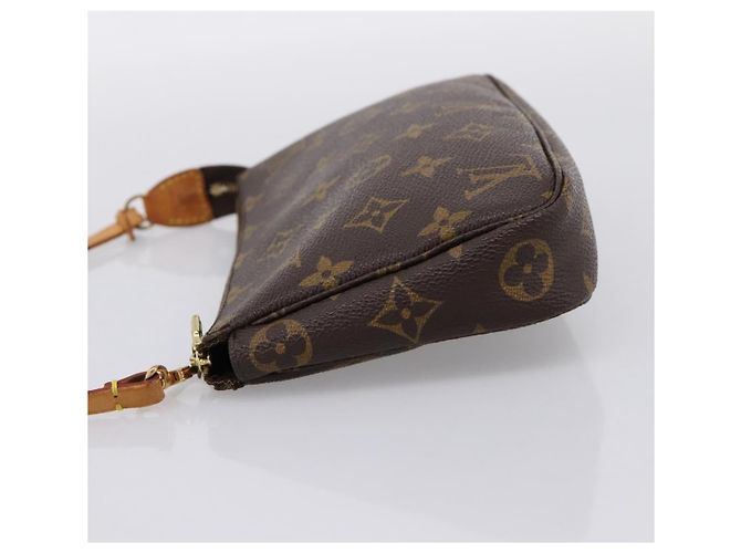 LOUIS VUITTON Monogram Pochette Accessoires Pouch M51980 LV Auth 203033A Monograma - vista 3