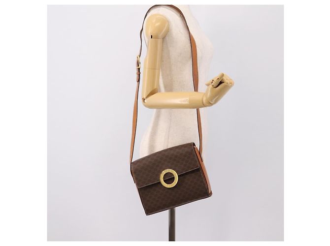 Céline Bolsa de Ombro Circular CELINE Macadam Canvas PVC Couro Marrom Dourado Auth 202926 - vista 22
