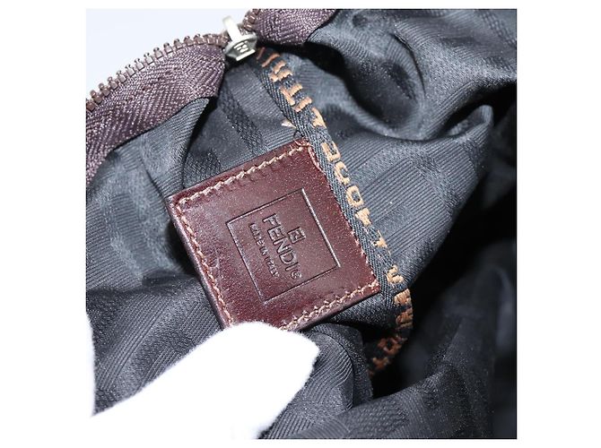 FENDI Zucca Canvas Pouch Braun Silber Auth ti4000 - Ansicht 9