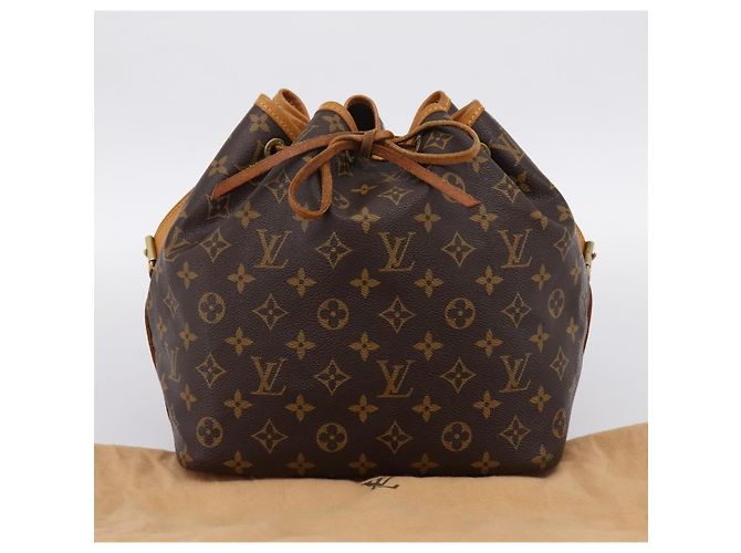 LOUIS VUITTON Monogram Petit Noe Shoulder Bag M42226 LV Auth 200465V Monogramm - Ansicht 12