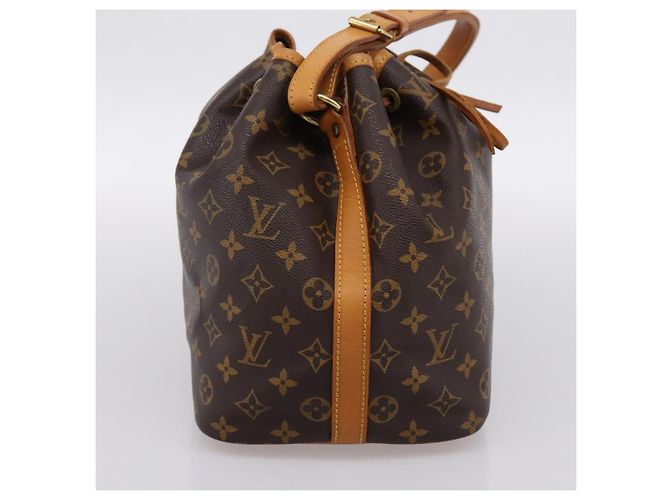 LOUIS VUITTON Monogram Petit Noe Shoulder Bag M42226 LV Auth 200465V Monogramm - Ansicht 3