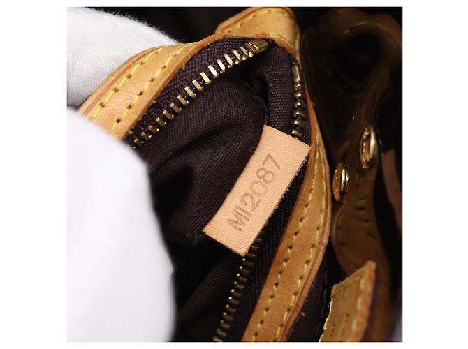 LOUIS VUITTON Monogram Vernis Reade PM Hand Bag Amarante M91993 LV Auth BA15724 Bordò - vista 12