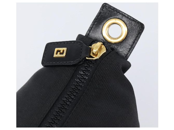 Pouch a mano FENDI Zucca Canvas Nero Marrone Auth 203003 - vista 18