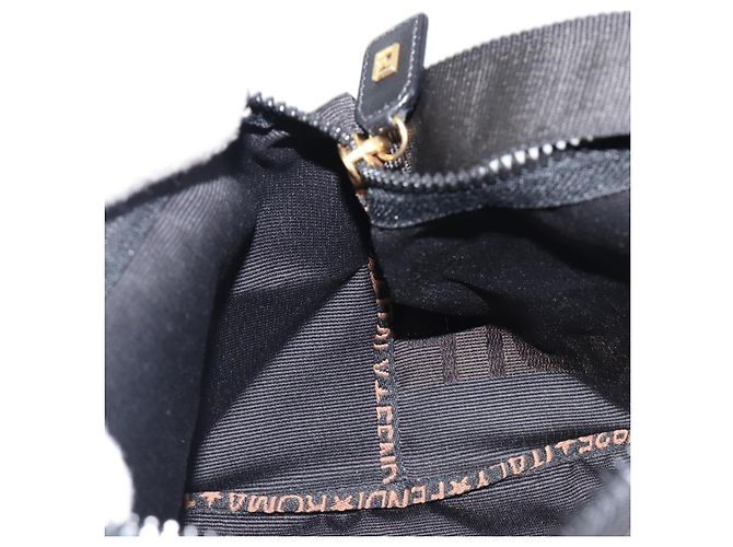 Pouch a mano FENDI Zucca Canvas Nero Marrone Auth 203003 - vista 21